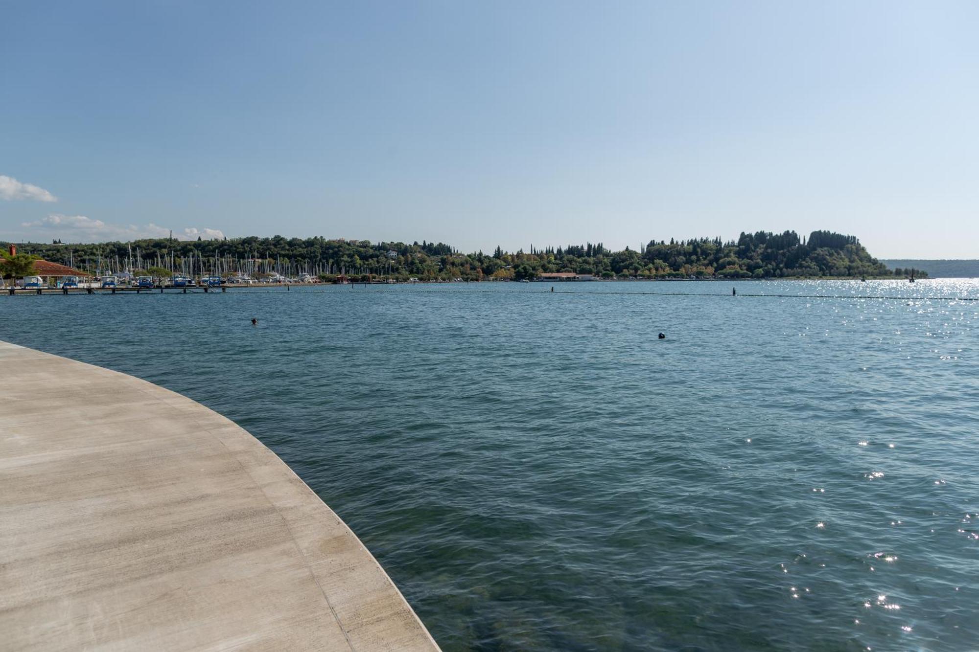 Apartamento Floating Sea House Shark 3 Portoroz Exterior foto