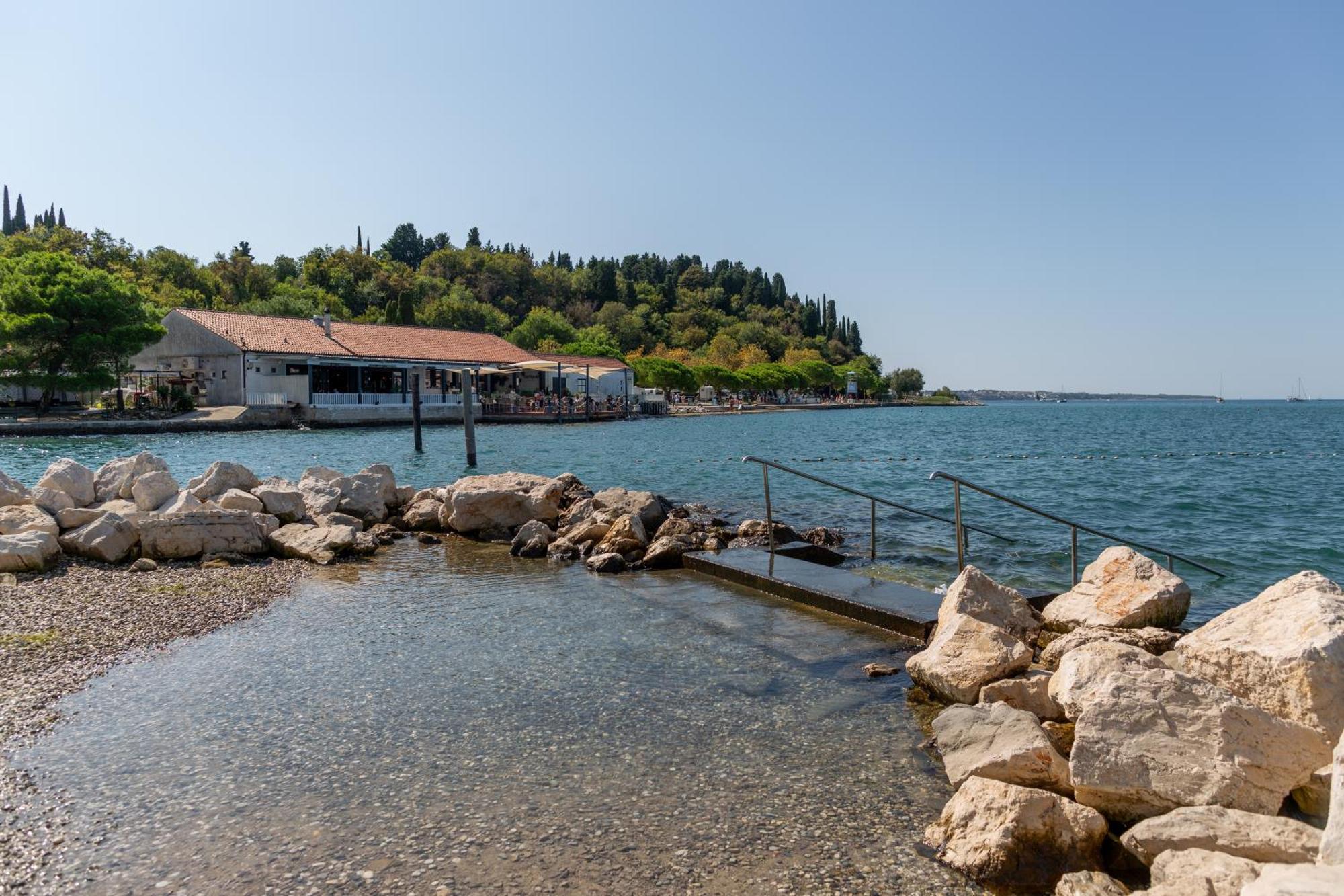 Apartamento Floating Sea House Shark 3 Portoroz Exterior foto